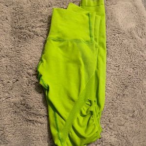 Alphalete Aero Leggings SOLD OUT in Volt
